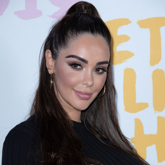 Nabilla Benattia (enceinte) - Photocall - Etam Live Show 2019 au Stade Roland Garros à Paris le 24 septembre 2019. © Rachid Bellak / Bestimage