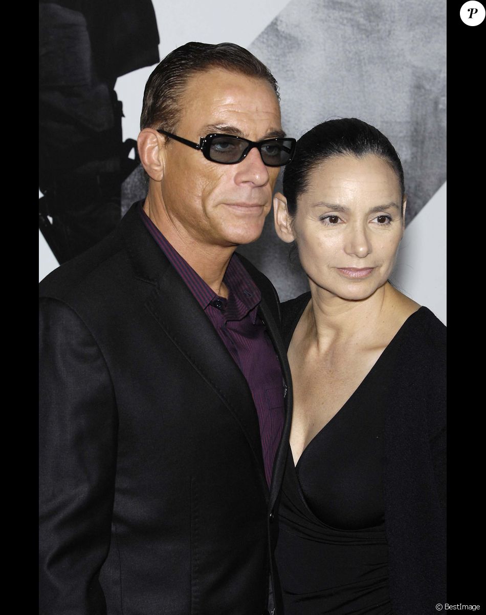Jean-Claude Van Damme et Gladys Portugues - PREMIERE DU FILM "THE EXENDABLES 2" A HOLLYWOOD, LE 15 AOUT 2012.