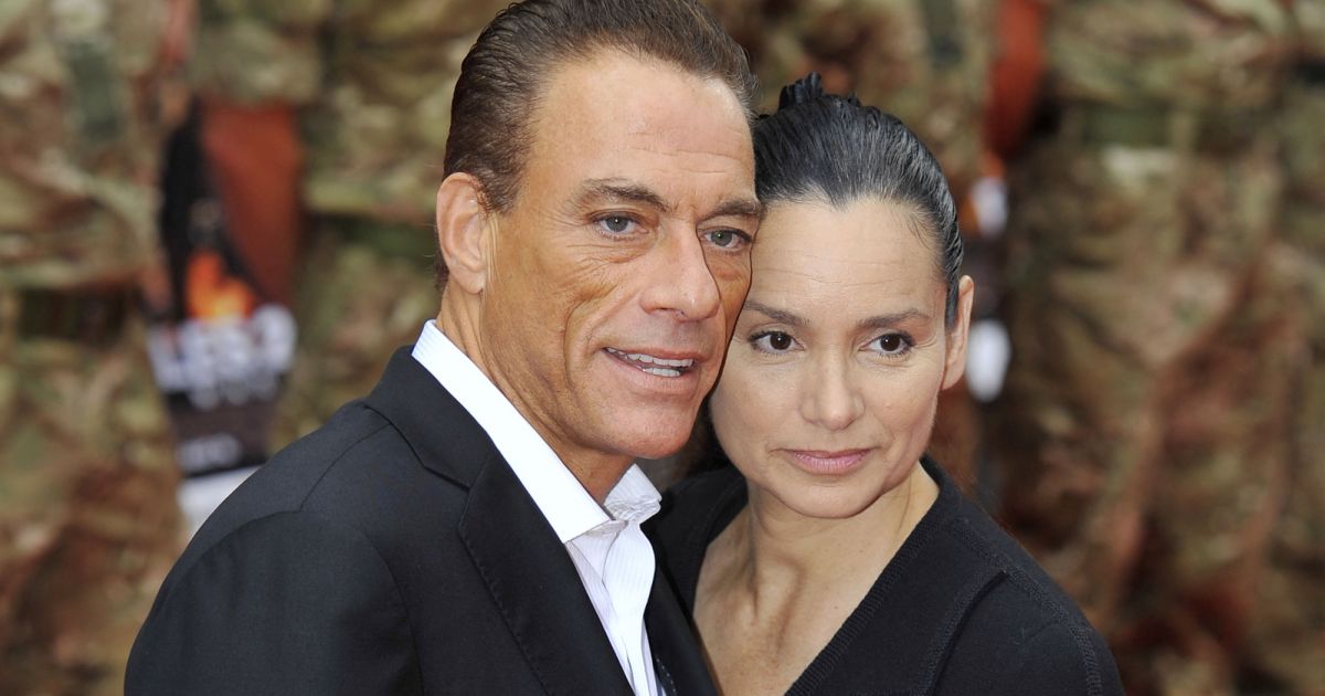 Fille De Jean Claude Van Damme Danse Avec Les Stars JEAN CLAUDE VAN DAMME ET SA FEMME GLADYS PORTUGUES - PREMIERE DU FILM