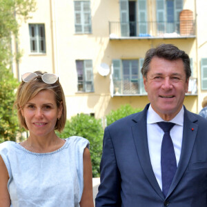 Christian Estrosi, le maire de Nice, et sa femme Laura Tenoudji Estrosi ont voté à Nice le 27 juin 2021 au collège Port Lympia, pour le second tour des élections régionales et départementales. © Bruno Bebert / Bestimage