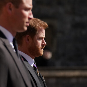 Le prince Harry, duc de Sussex, le prince William, duc de Cambridge - Arrivées aux funérailles du prince Philip, duc d'Edimbourg à la chapelle Saint-Georges du château de Windsor, le 17 avril 2021.