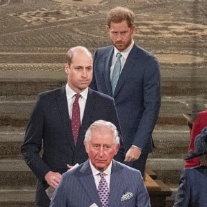 La reine Elisabeth II d'Angeleterre, le prince Charles et Camilla Parker-Bowles duchesse de Cornouailles, le prince William, duc de Cambridge, et Kate Catherine Middleton, duchesse de Cambridge, le prince Harry, duc de Sussex, Meghan Markle, duchesse de Sussex - La famille royale d'Angleterre lors de la cérémonie du Commonwealth en l'abbaye de Westminster à Londres,  le 9 mars 2020.