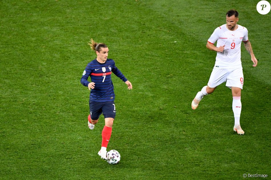 Antoine Griezmann lors du 8e de finale de l'Euro 2020 opposant la France à la Suisse au stade Arena Nationala. Bucarest, le 28 juin 2021. © Anthony Bibard / FEP/Panoramic / Bestimage