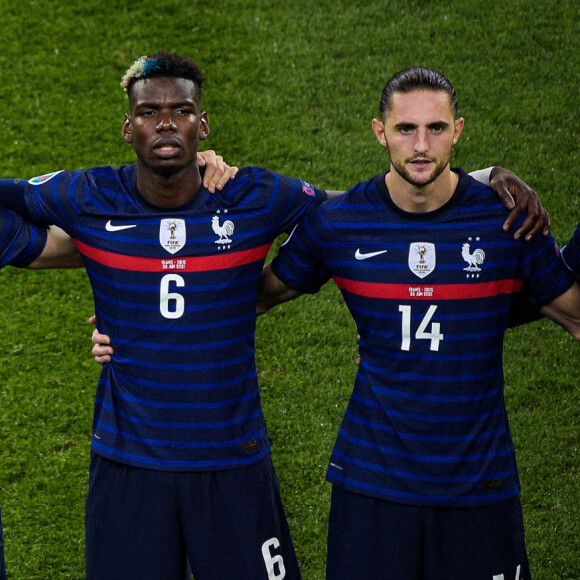 Equipe de France - Antoine Griezmann, Kylian Mbappe, Karim Benzema, Paul Pogba, Adrien Rabiot - Match de football de l'Euro 2020 : La France s'incline devant la Suisse après les tirs au but au stade Arena Nationala à Bucarest. © Federico Pestellini / Panoramic / Bestimage