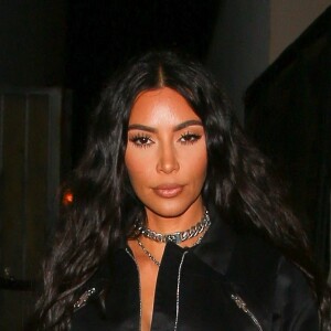 Kim Kardashian - La famille Kardashian à la sortie du restaurant "Craig"s" à Los Angeles, le 4 juin 2021.