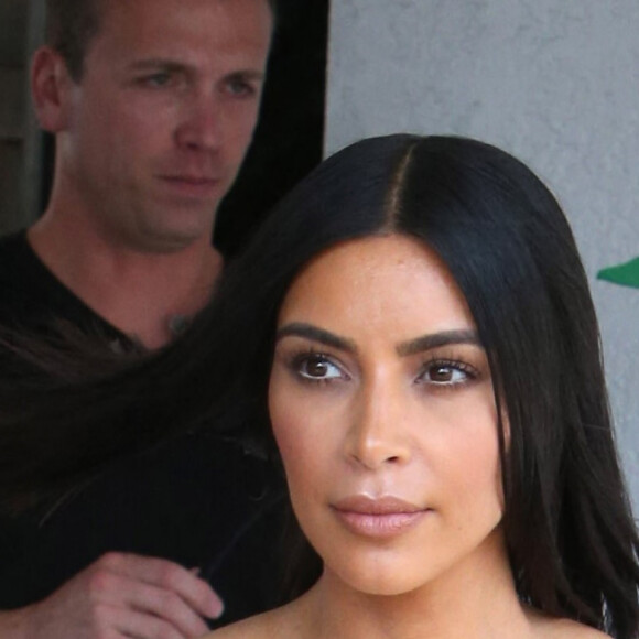 Kim Kardashian - La famille Kardashian arrive au restaurant Casa Vega pour célébrer "Cinco de Mayo" à Studio City le 5 mai 2017.