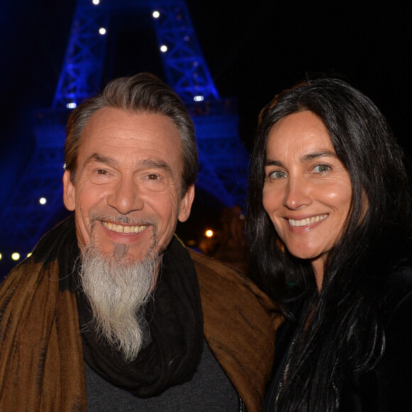 Exclusif - Florent Pagny et sa femme Azucena Caman - Backstage du concert anniversaire des 130 ans de la Tour Eiffel à Paris, le 2 octobre 2019. © Perusseau-Veeren/ Bestimage