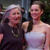 Marion Cotillard évoque l'enfance traumatisante de sa mère, "tabassée tous les jours"