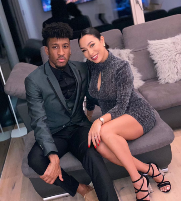 Kingsley Coman et sa fiancée Sabrajna, la mère de sa petite fille née ce printemps, en plein Euro.