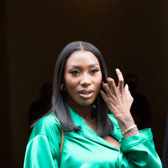Aya Nakamura à l'issue du défilé Balenciaga (collection Haute Couture Automne/Hiver 2021-2022) au George V à Paris. Le 7 juillet 2021.