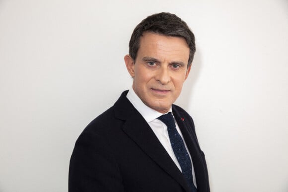 Manuel Valls en coulisse de l'émission OEED (On Est En Direct) © Jack Tribeca / Bestimage