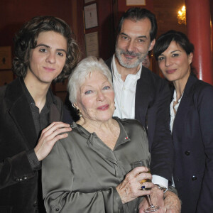 Thomas Solivères, Line Renaud, Samuel Labarthe et sa femme Hélène Médigue - Paris, mars 2012