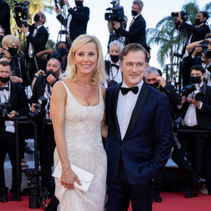 Laurence Ferrari et son mari Renaud Capuçon - Montée des marches du film " Benedetta " lors du 74ème Festival International du Film de Cannes. © Borde-Jacovides-Moreau / Bestimage