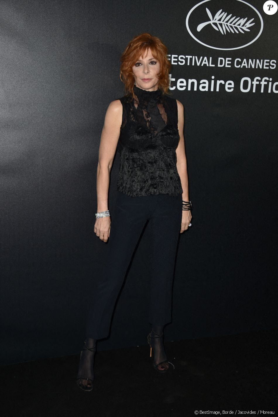 Mylène Farmer assiste à la soirée des Trophées Chopard 2021, lors du 74ème Festival du film de Cannes, au salon Croisette de l'hôtel Majestic. Cannes, le 9 juillet 2021 © Borde / Jacovides / Moreau / Bestimage