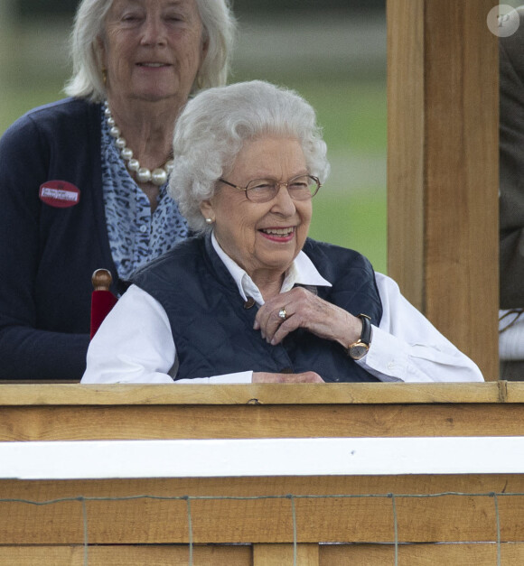 La reine Elisabeth II d'Angleterre, de retour d'Ecosse après la Holyrood Week, assiste à la course hippique "Royal Windsor Horse Show", le 2 juillet 2021 à Windsor. 