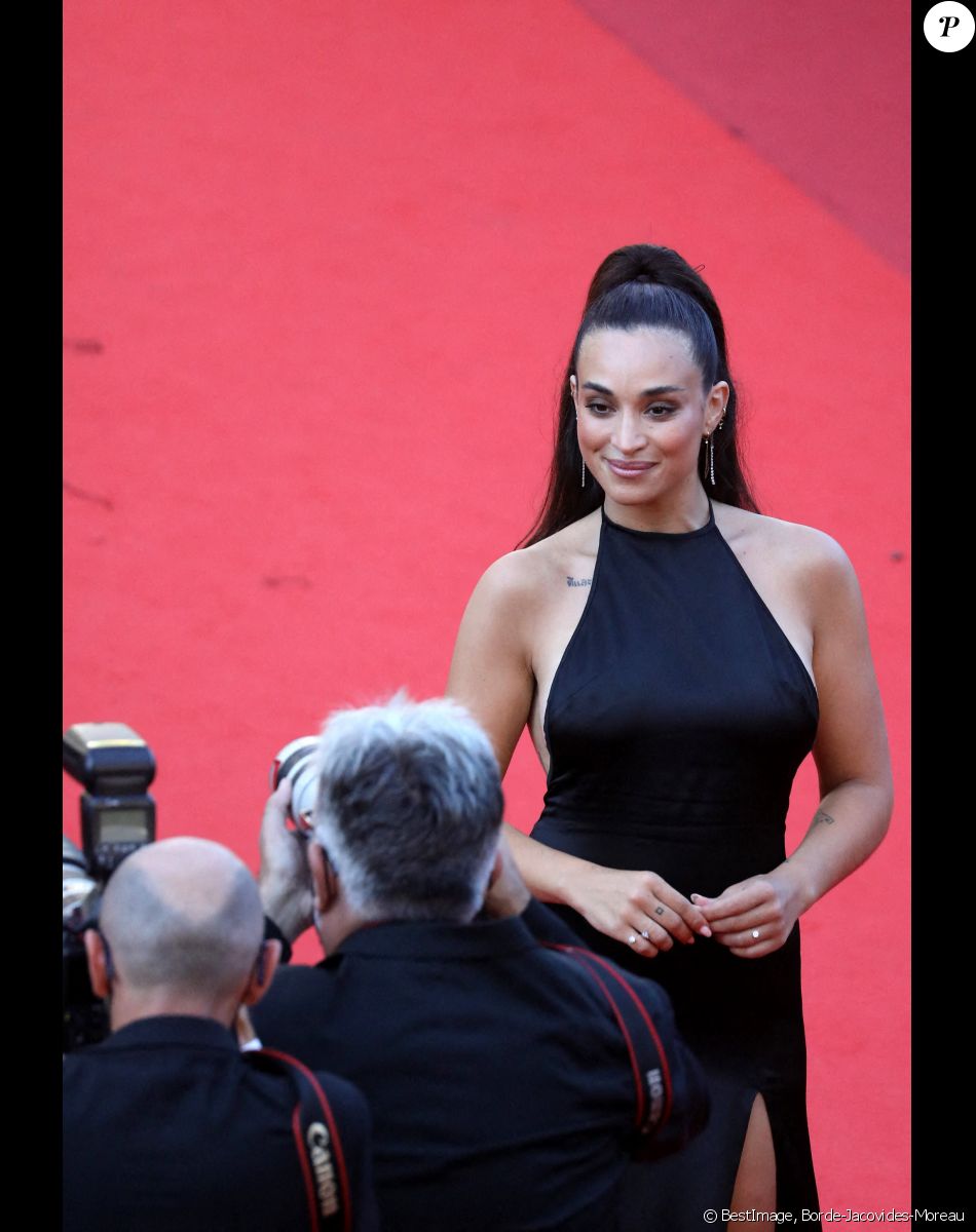 Camélia Jordana - Montée des marches du film " De son vivant " lors du 74ème Festival International du Film de Cannes. Le 10 juillet 2021 © Borde-Jacovides-Moreau / Bestimage