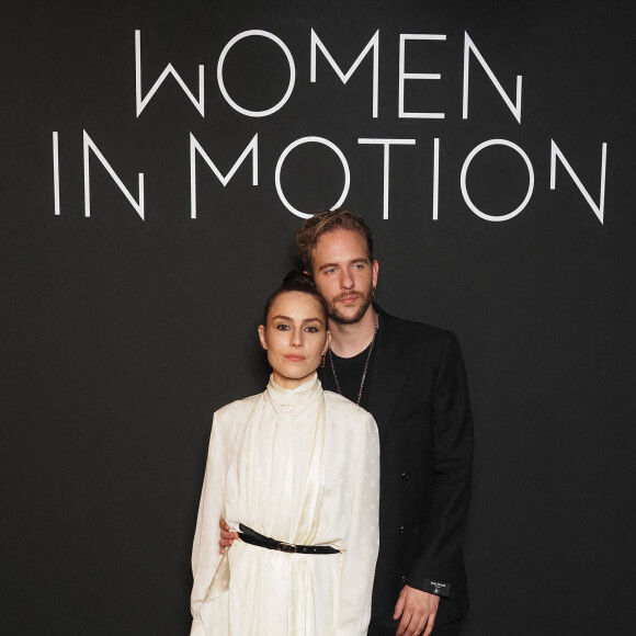 Noomi Rapace et son compagnon - Photocall de la soirée Kering "Women In Motion" lors du 74e Festival de Cannes, le 11 juillet 2021. © Jacovides-Borde-Moreau/Bestimage