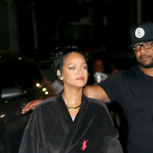 Rihanna en tournage de clip (avec son compagnon A$AP Rocky) à New York, le 10 juillet 2021.
