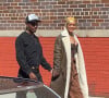 Rihanna et son compagnon A$AP Rocky, main dans la main en pleine rue à New York.