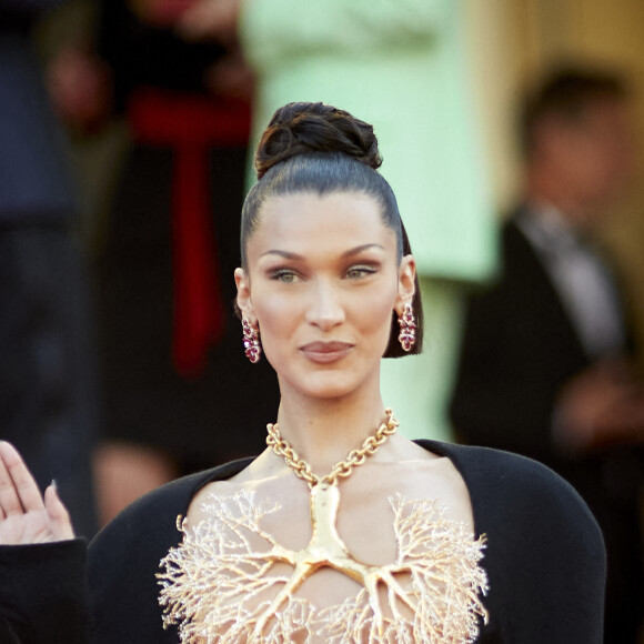 Bella Hadid - Montée des marches du film " Three Floors / Tre Piani" lors du 74ème Festival International du Film de Cannes. Le 11 juillet 2021 © Borde-Jacovides-Moreau / Bestimage 