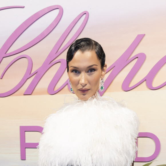 Bella Hadid au photocall de la soirée "Paradise" au Ponton du Martinez lors du 74ème Festival International du Film de Cannes, le 7 juillet 2021. © JacovidesBordeMoreau/Bestimage 