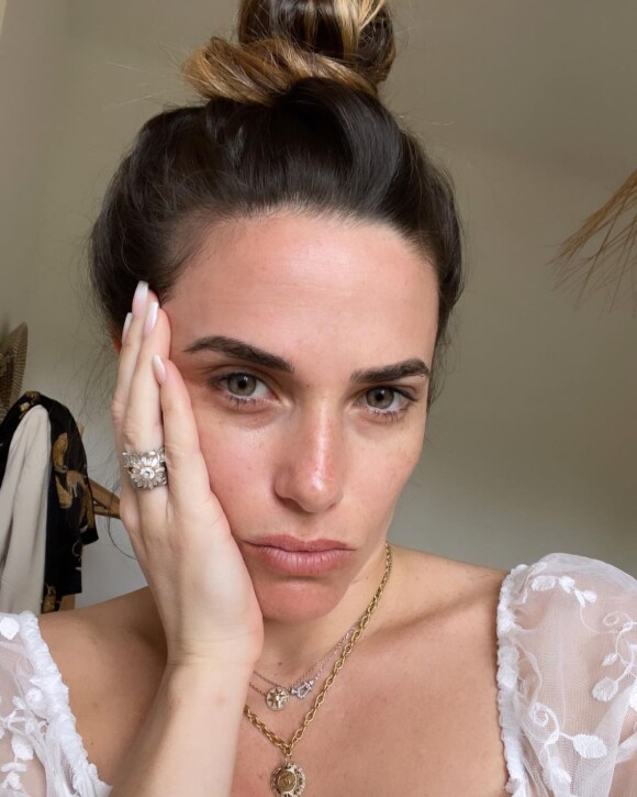 Capucine Anav au naturel sur Instagram