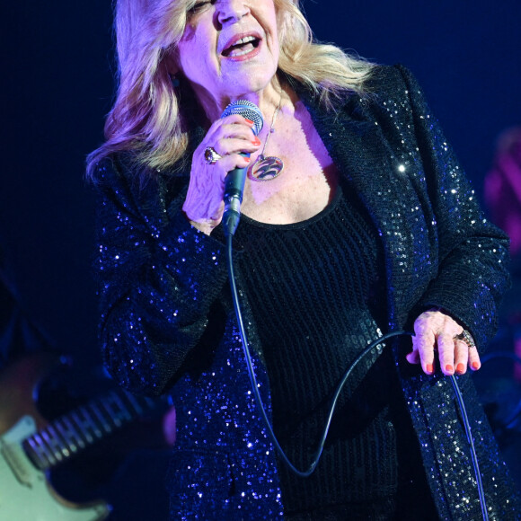 Nicoletta sur la scène du festival des Francofolies 2021 à la Rochelle, le 12 juillet 2021.
