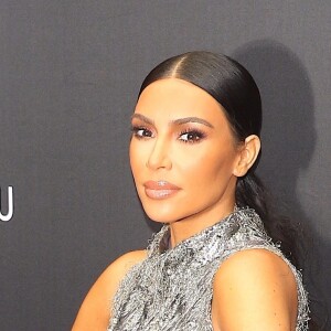 Kim Kardashian et son mari Kanye West sont allés assister à la première du spectacle de Cher au théâtre Neil Simon à New York, le 3 décembre 2018