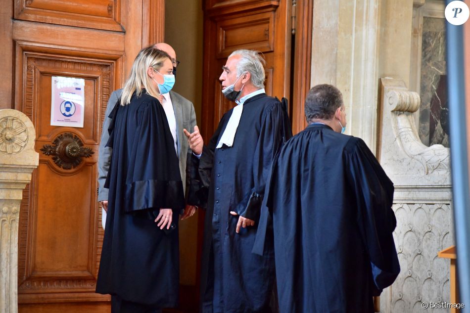Exclusif - Farid Khider (ancien champion du monde de boxe) arrive au tribunal dans le cadre du procès de Arnaud Mimran, accusé de séquestration d'un financier suisse à Paris le 8 juin 2021.