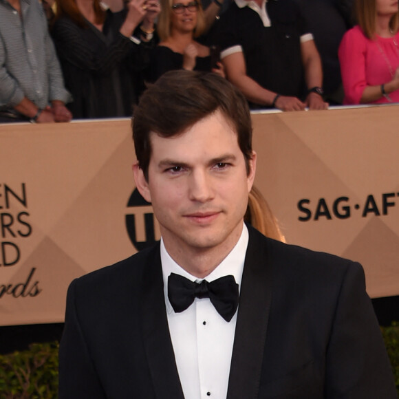 Ashton Kutcher - Tapis rouge de la 23ème soirée annuelle Screen Actors Guild awards au Shrine auditorium à Los Angeles, le 29 janvier 2017 @ Chris Delmas/Bestimage