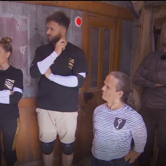 Nabilla Benattia manque de gifler Passe-Partout dans "Fort Boyard", le 17 juillet 2021, sur France 2