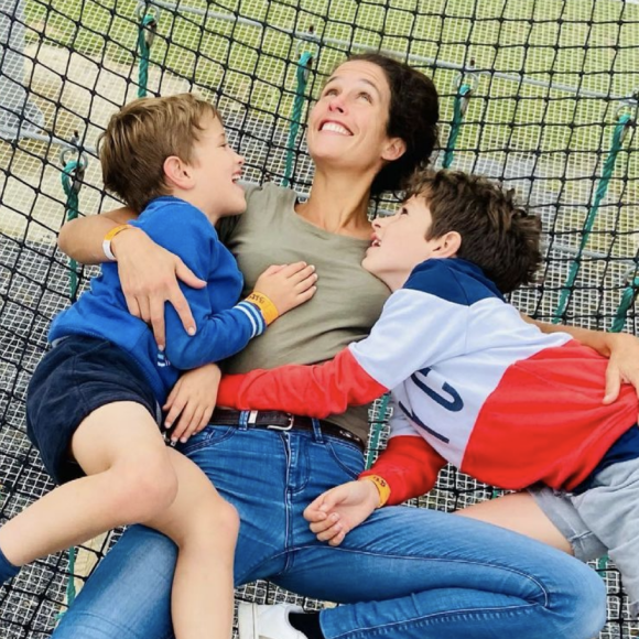 Clémence Castel est l'heureuse maman de deux enfants, Louis (8 ans) et Marin (5 ans), qu'elle a eu avec son ex-compagnon Mathieu Johann - Instagram