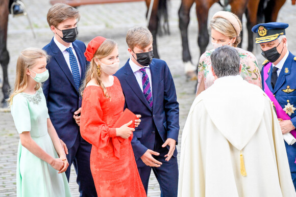 Le roi Philippe, la reine Mathilde et leurs quatre enfants, la princesse Elisabeth, la princesse Eléonore, le prince Gabriel et le prince Emmanuel - La famille royale belge assiste à la cérémonie du "Te Deum" à la cathédrale des Saints Michel et Gudule à Bruxelles, à l'occasion de la Fête nationale belge, le 21 juillet 2021.