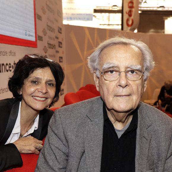 Bernard Pivot et sa fille Cecile Pivot lors du 38 ème salon du livre de Paris le 16 Mars 2018 à la Porte de Versailles de Paris. © Cédric Perrin/Bestimage