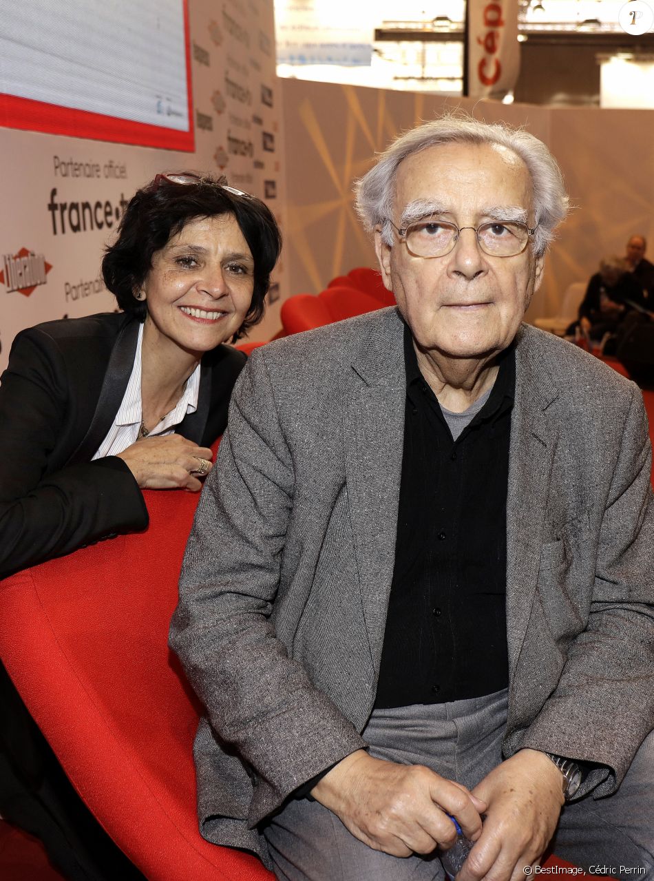 Bernard Pivot et sa fille Cecile Pivot lors du 38 ème salon du livre de Paris le 16 Mars 2018 à la Porte de Versailles de Paris. © Cédric Perrin/Bestimage
