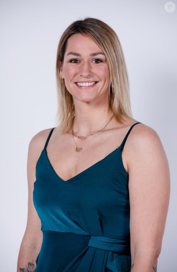 Laure, candidate de "Mariés au premier regard", photo officielle de M6