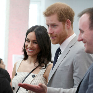 Le prince Harry et sa fiancée Meghan Markle lors d'une réception du forum des jeunes pendant le Commonwealth Heads of Government Meeting à Londres le 18 avril 2018.