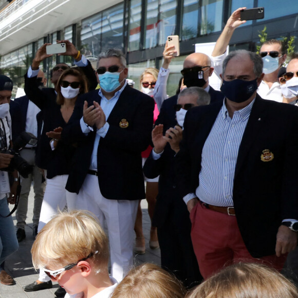 La princesse Charlène de Monaco, le prince Albert II de Monaco, le prince Jacques de Monaco, marquis des Baux, et la princesse Gabriella de Monaco, comtesse de Carladès - La famille princière de Monaco à l'arrivée de la 3ème édition de la course "The Crossing : Calvi-Monaco Water Bike Challenge". Monaco, le 13 septembre 2020. © Cyril Dodergny/Nice Matin/Bestimage