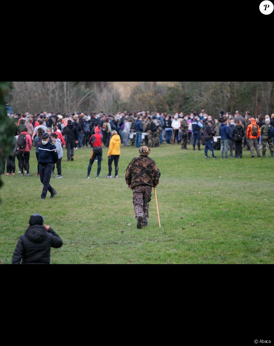 Battue organisée le 23 décembre dernier à Cagnac-les-Mines (France) après la disparition de Delphine Jubillar.