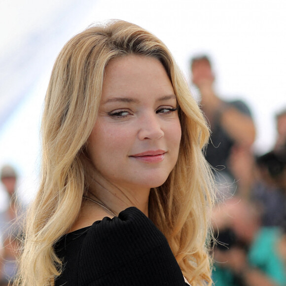 Virginie Efira au photocall du film Benedetta lors du 74ème festival international du film de Cannes le 10 juillet 2021. © Borde / Jacovides / Moreau / Bestimage