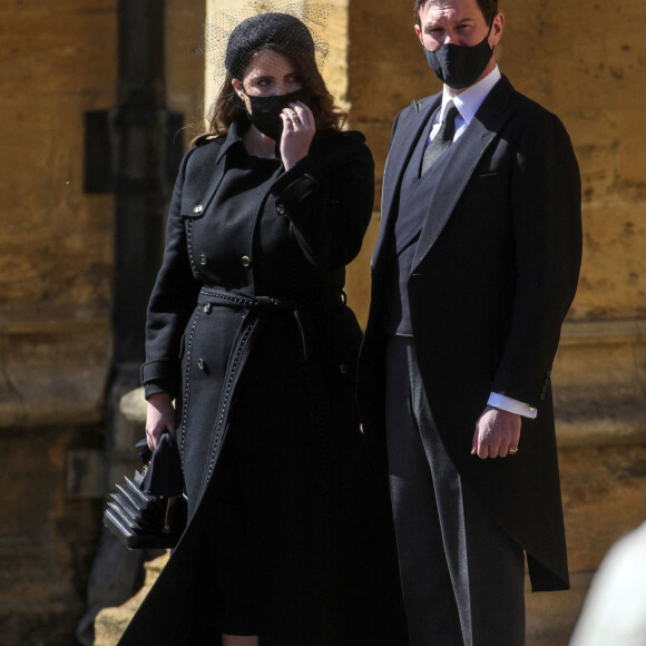 La princesse Eugenie d'York et son mari Jack Brooksbank - Arrivées aux funérailles du prince Philip, duc d'Edimbourg à la chapelle Saint-Georges du château de Windsor, le 17 avril 2021.