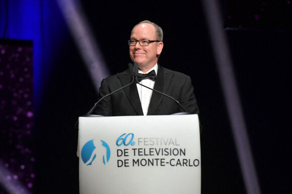 Le prince Albert II de Monaco durant la cérémonie des Nymphes d'Or du 60eme Festival de Télévision de Monte-Carlo dans la salle des Princes du Grimaldi Forum à Monaco, le 22 juin 2021. Cette année, un bon nombre de récompensés ne pouvant être présents à cause des restrictions sanitaires appliquées pour les déplacements à l'étranger, seront sur scène en mode "hologramme". © Bruno Bebert / Bestimage