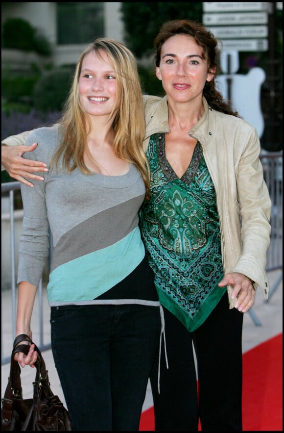 Isabel Otero et sa fille Ana Girardot - Soirée à La Rose des vents dans le cadre du Festival de la télévision dde Monaco.