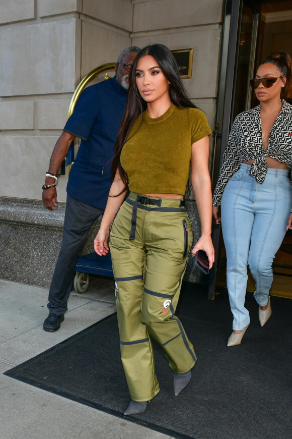 Exclusif - Kim Kardashian est allée faire du shopping avec son amie Lala Anthony à New York, le 16 juillet 2021.