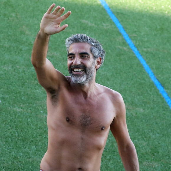 Ary Abittan - Les VIP avaient répondu présent au match amical de football entre amis, organisé par J.C.Darmon, au profit de l'association "Plus fort la vie" au stade Marcel Aubour de Saint-Tropez, Côte d'Azur © Dominique Jacovides/Bestimage