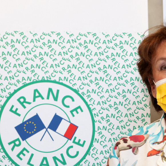 Roselyne Bachelot, ministre de la Culture, en visite à la Fabrique Pola. Bordeaux, le 11 juillet 2021. © Jean-Marc Lhomer/Bestimage