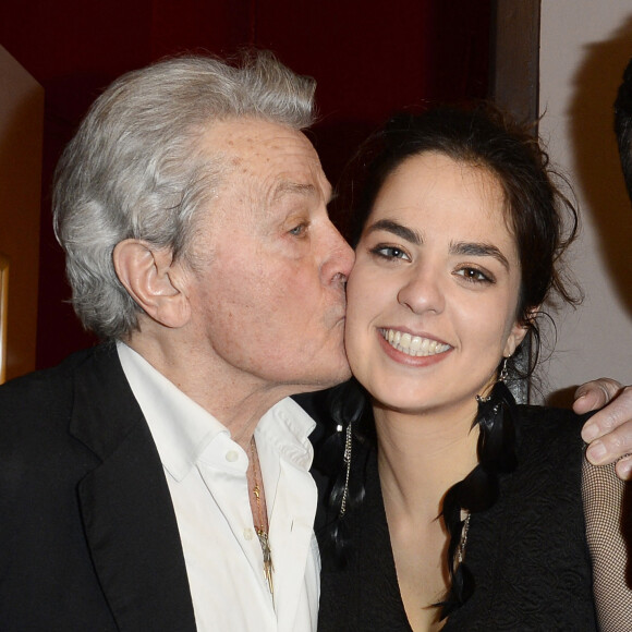 Exclusif - Alain Delon et sa fille Anouchka Delon - Première de la pièce "Libres sont les papillons" au théâtre Rive Gauche à Paris, le 15 janvier 2016. © Guirec Coadic/Bestimage 