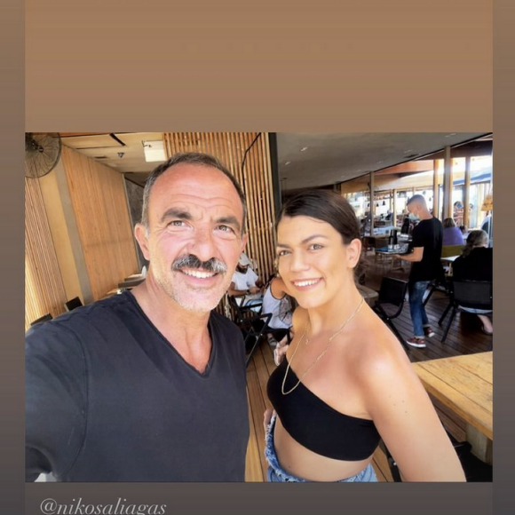 Nikos Aliagas dévoile son nouveau look en vacances - Instagram