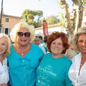 Michèle Torr, Zize Dupanier, Caroline Margeridon - Tournoi de pétanque de la place des Lices à Saint-Tropez, organisé en faveur de l'association Rêves. Le 16 août 2021. © Jack Tribeca / Bestimage