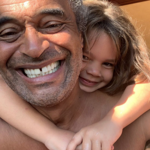 Yannick Noah et sa petite-fille Leia Irie, la fille de son fils Joakim Noah. Story Instagram du 17 août 2021.